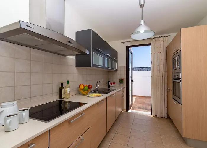 Janubio By 普拉亚布兰卡